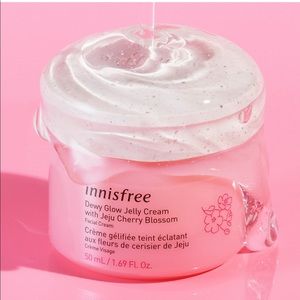 Innisfree Jeju Cherry Blossom Jelly Cream